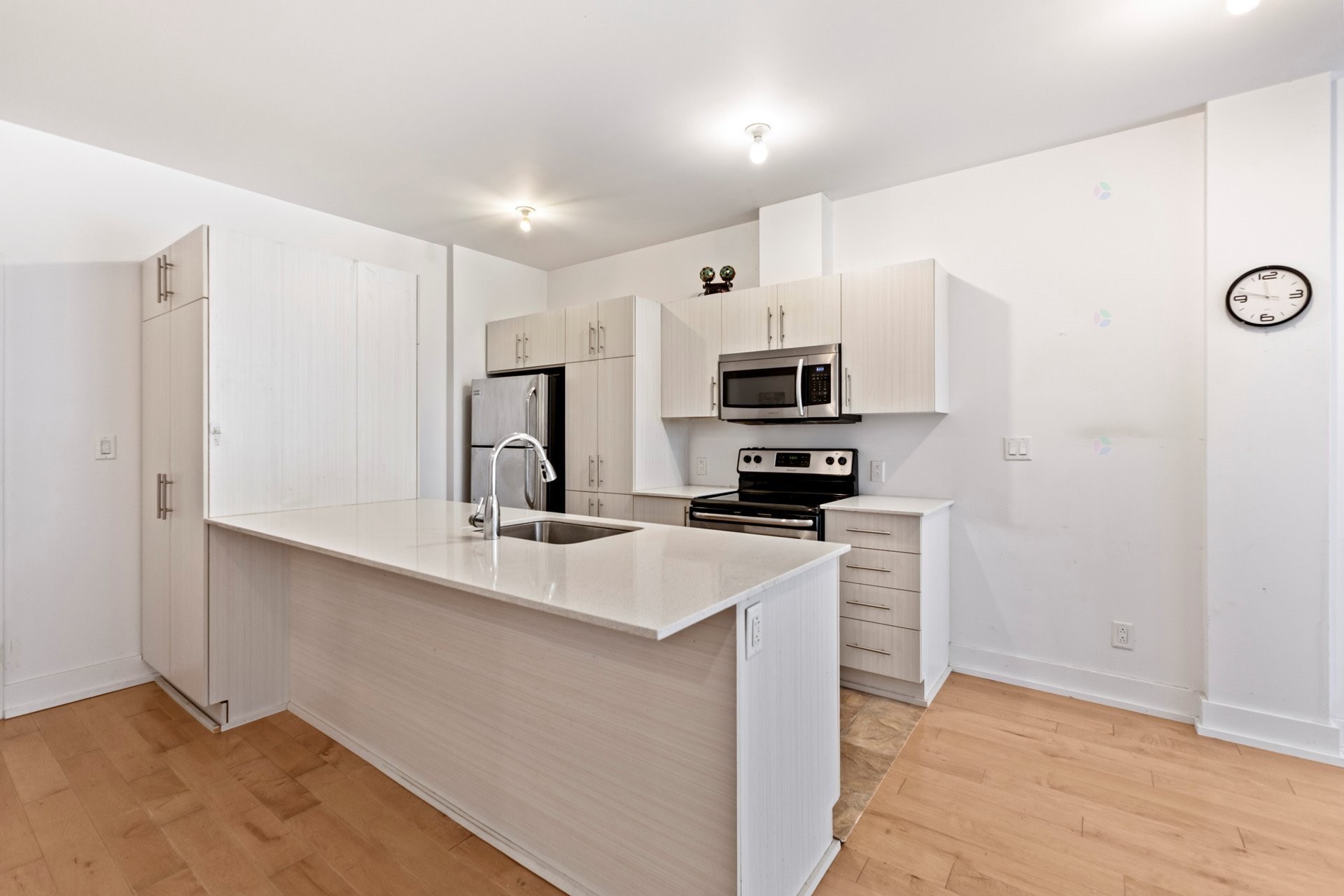 









440


19e Avenue

, 109,
Montréal (Lachine),




QC
H8S3S2


