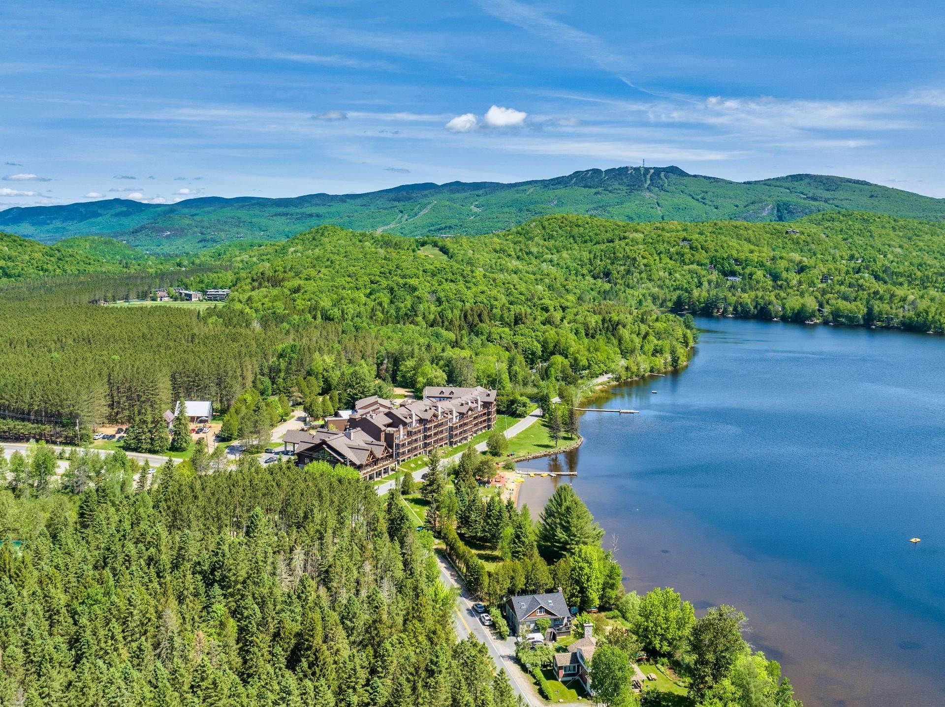 









2396


Rue Labelle

, 124,
Mont-Tremblant,




QC
J8E1T8

