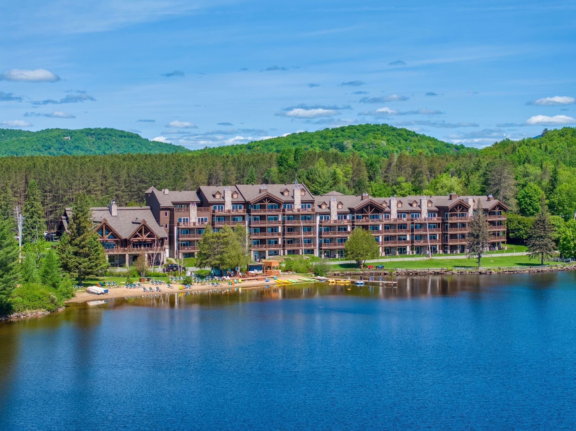 









2396


Rue Labelle

, 124,
Mont-Tremblant,




QC
J8E1T8

