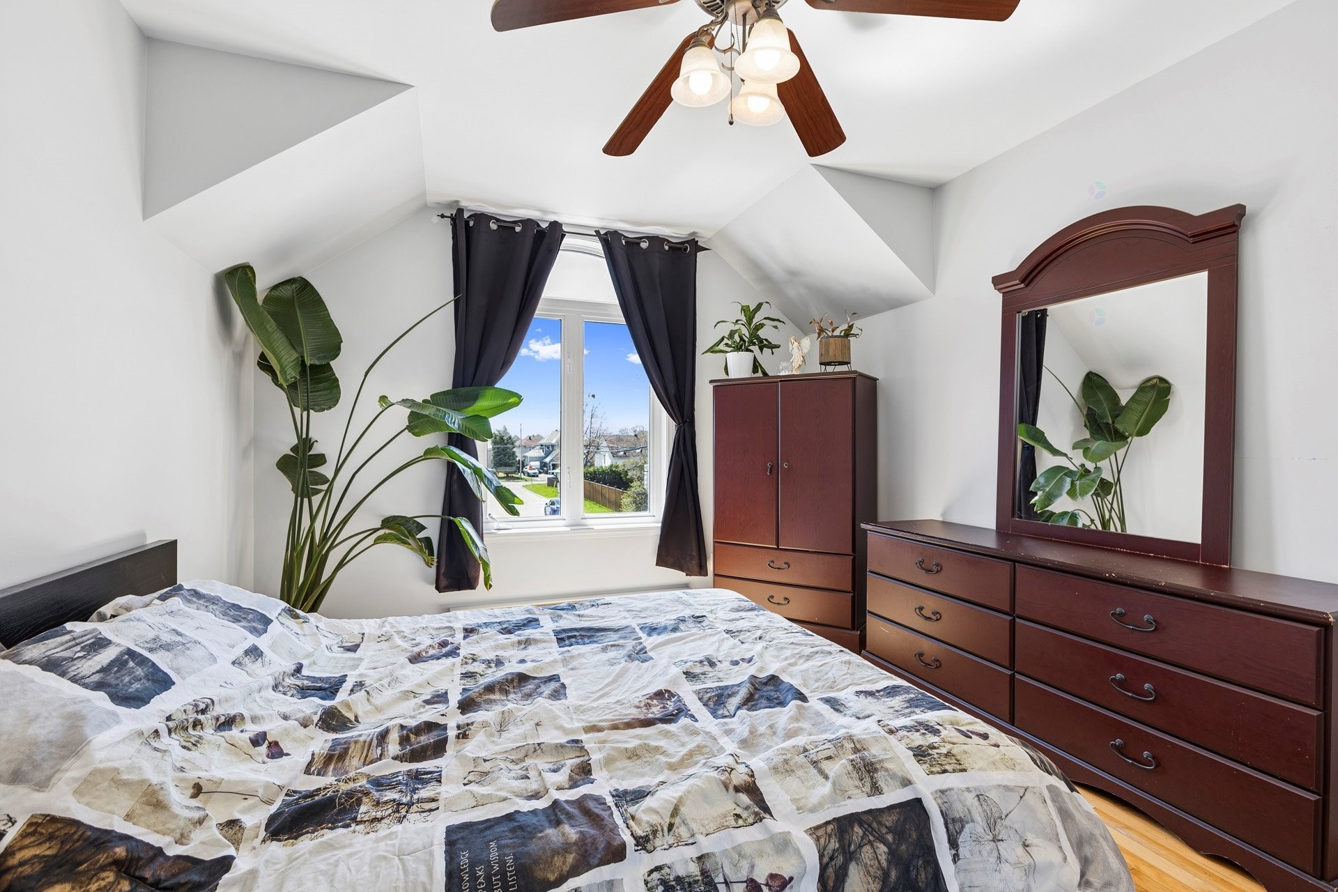 









2684


Rue des Floralies

,
Vaudreuil-Dorion,




QC
J7V8Y5

