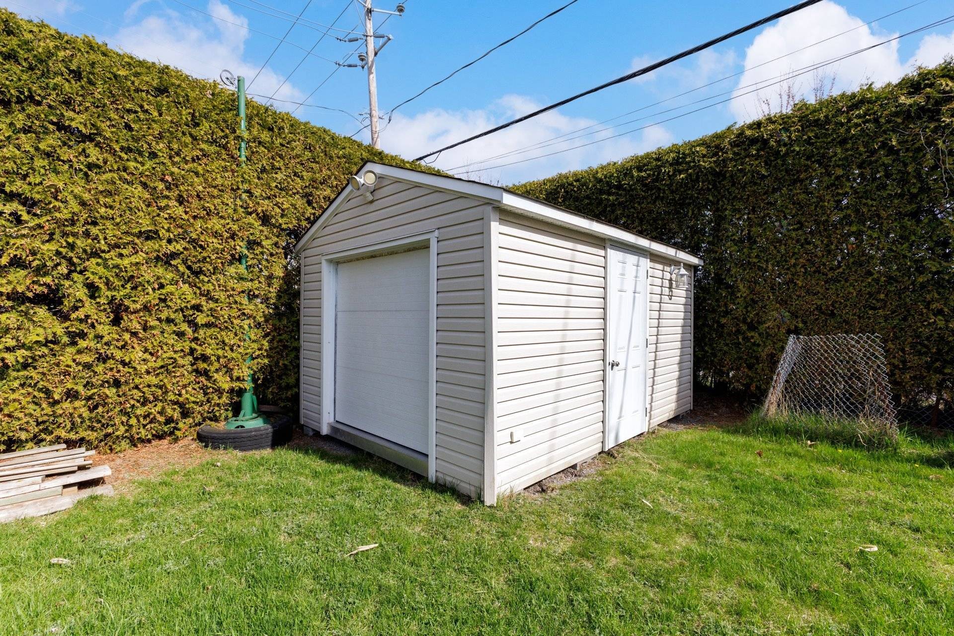 









2684


Rue des Floralies

,
Vaudreuil-Dorion,




QC
J7V8Y5

