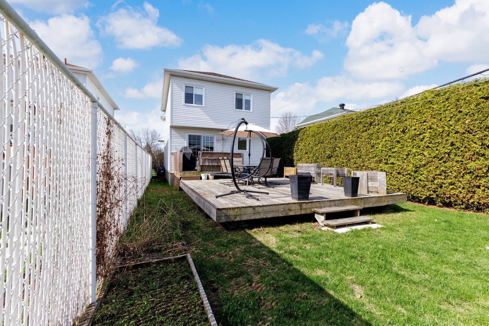 









2684


Rue des Floralies

,
Vaudreuil-Dorion,




QC
J7V8Y5

