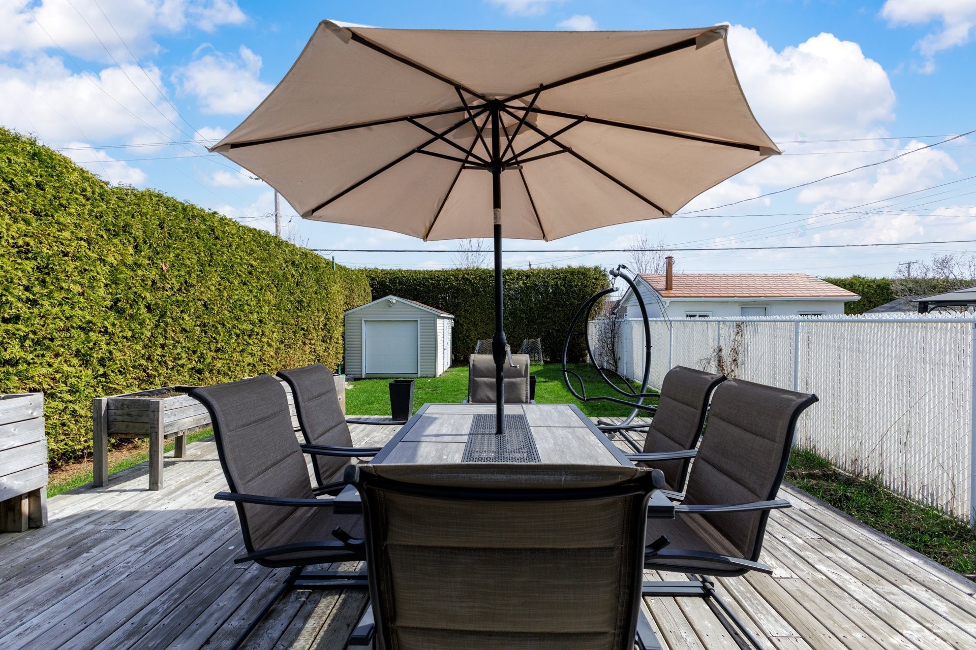









2684


Rue des Floralies

,
Vaudreuil-Dorion,




QC
J7V8Y5

