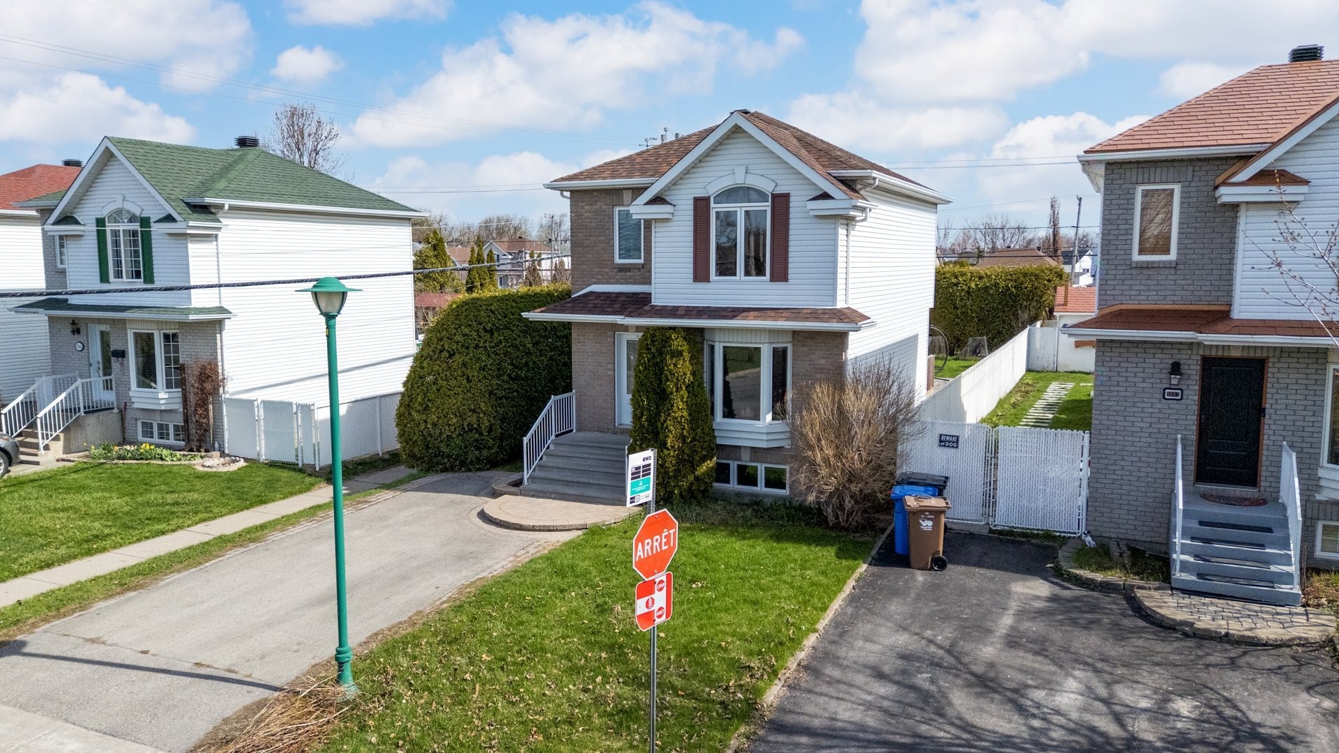 









2684


Rue des Floralies

,
Vaudreuil-Dorion,




QC
J7V8Y5

