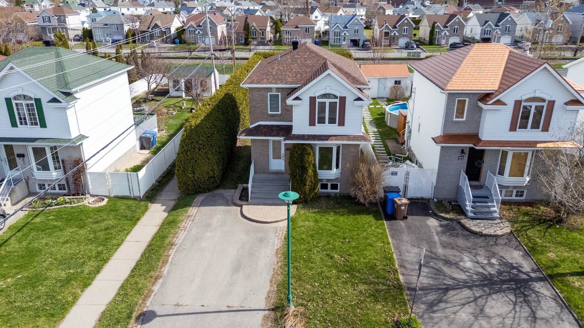 









2684


Rue des Floralies

,
Vaudreuil-Dorion,




QC
J7V8Y5


