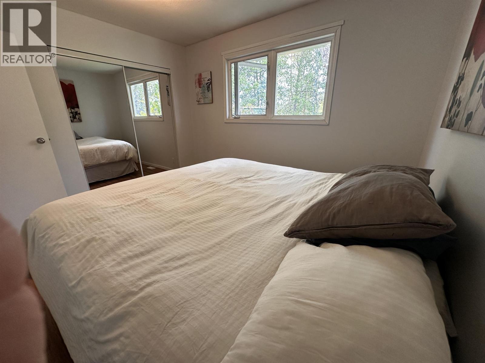 












5260 43 STREET

,
Fort Nelson,




British Columbia
V0C1R0

