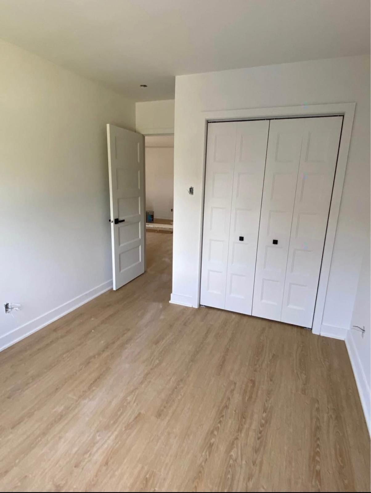 









338


Rue St-Raphael

, 2,
Salaberry-de-Valleyfield,




QC
J6T3A6

