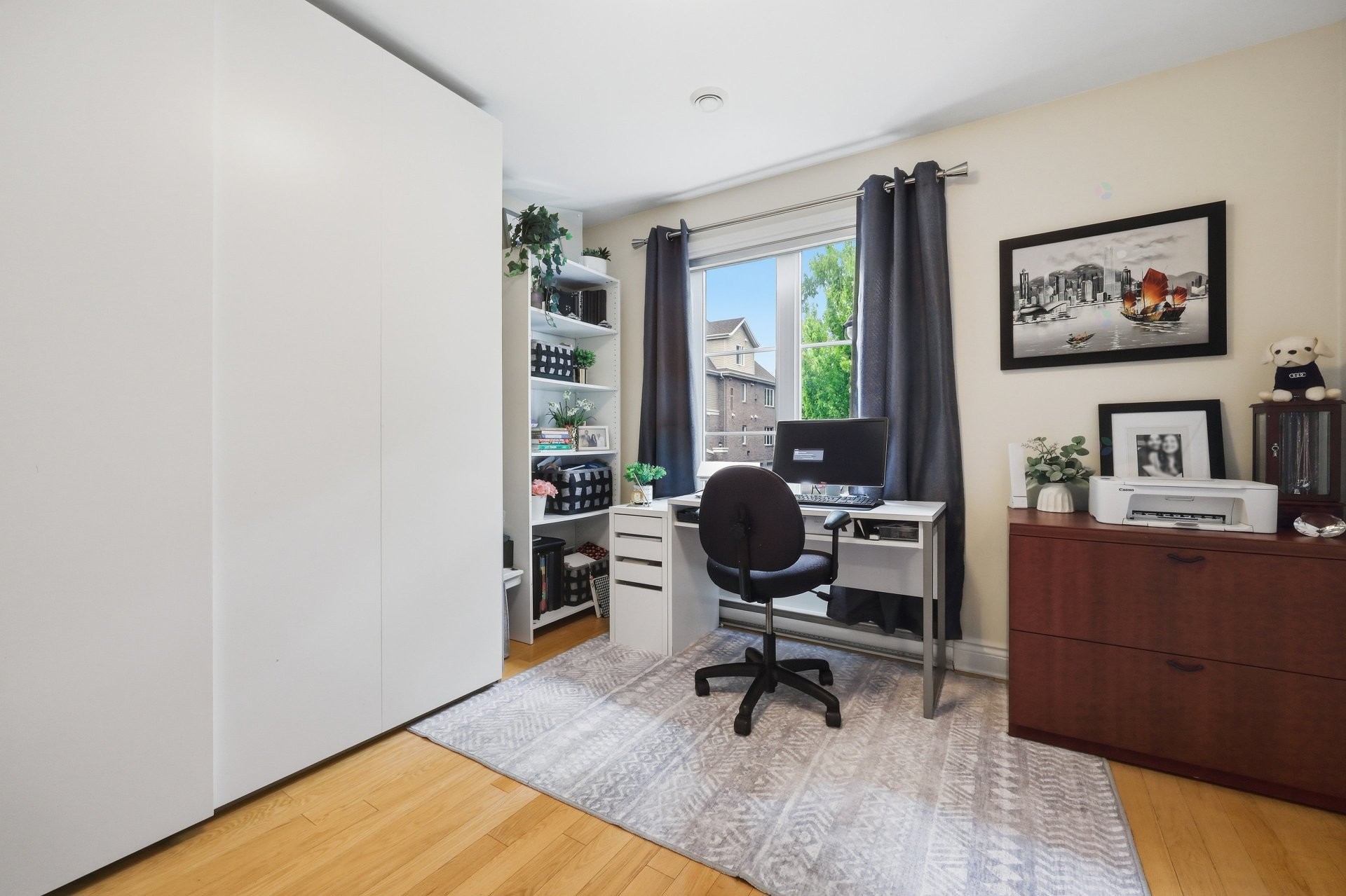 









1224


Rue du Sentier

, 102,
Longueuil (Le Vieux-Longueuil),




QC
J4N1S4

