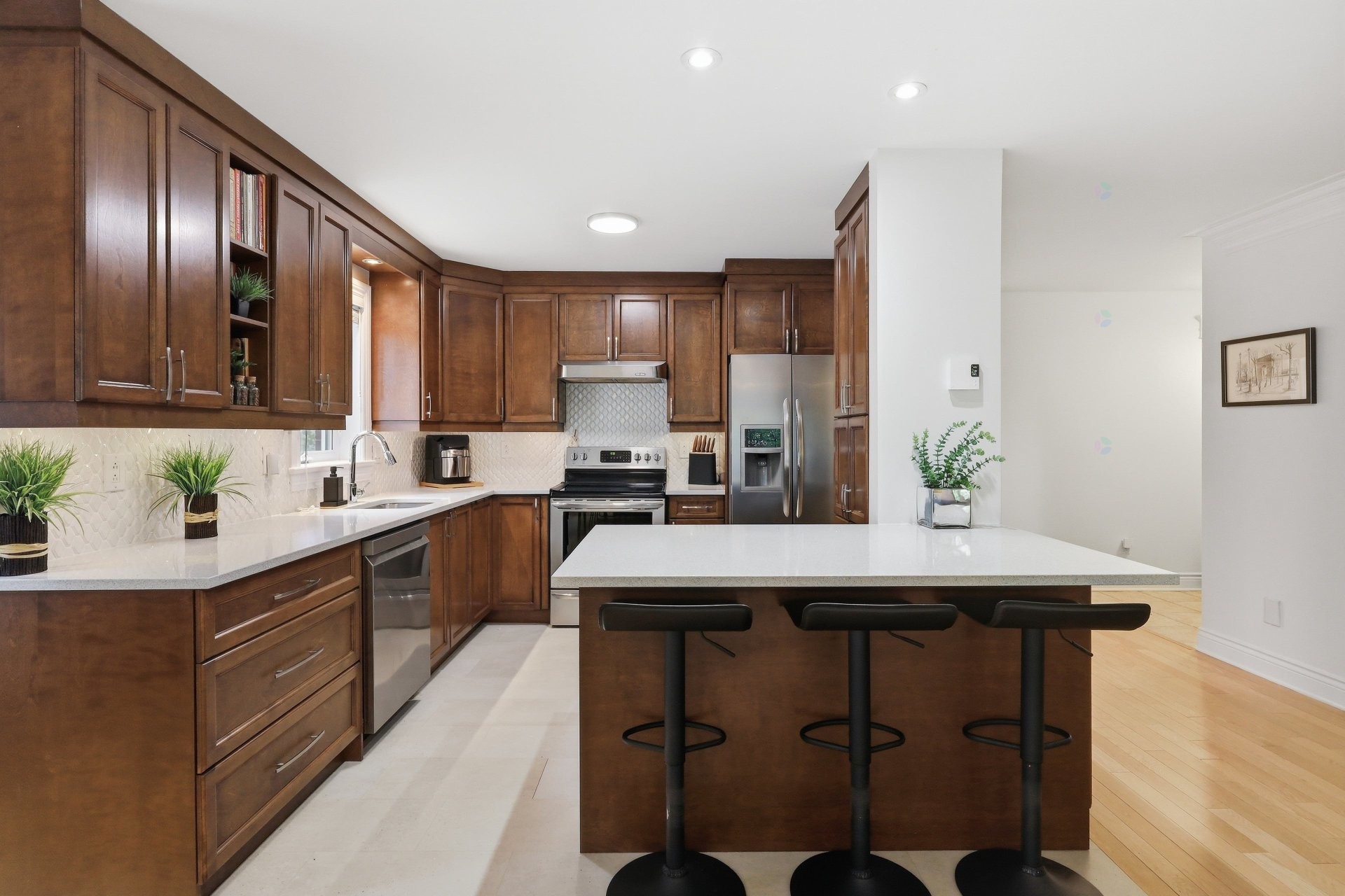 









1224


Rue du Sentier

, 102,
Longueuil (Le Vieux-Longueuil),




QC
J4N1S4

