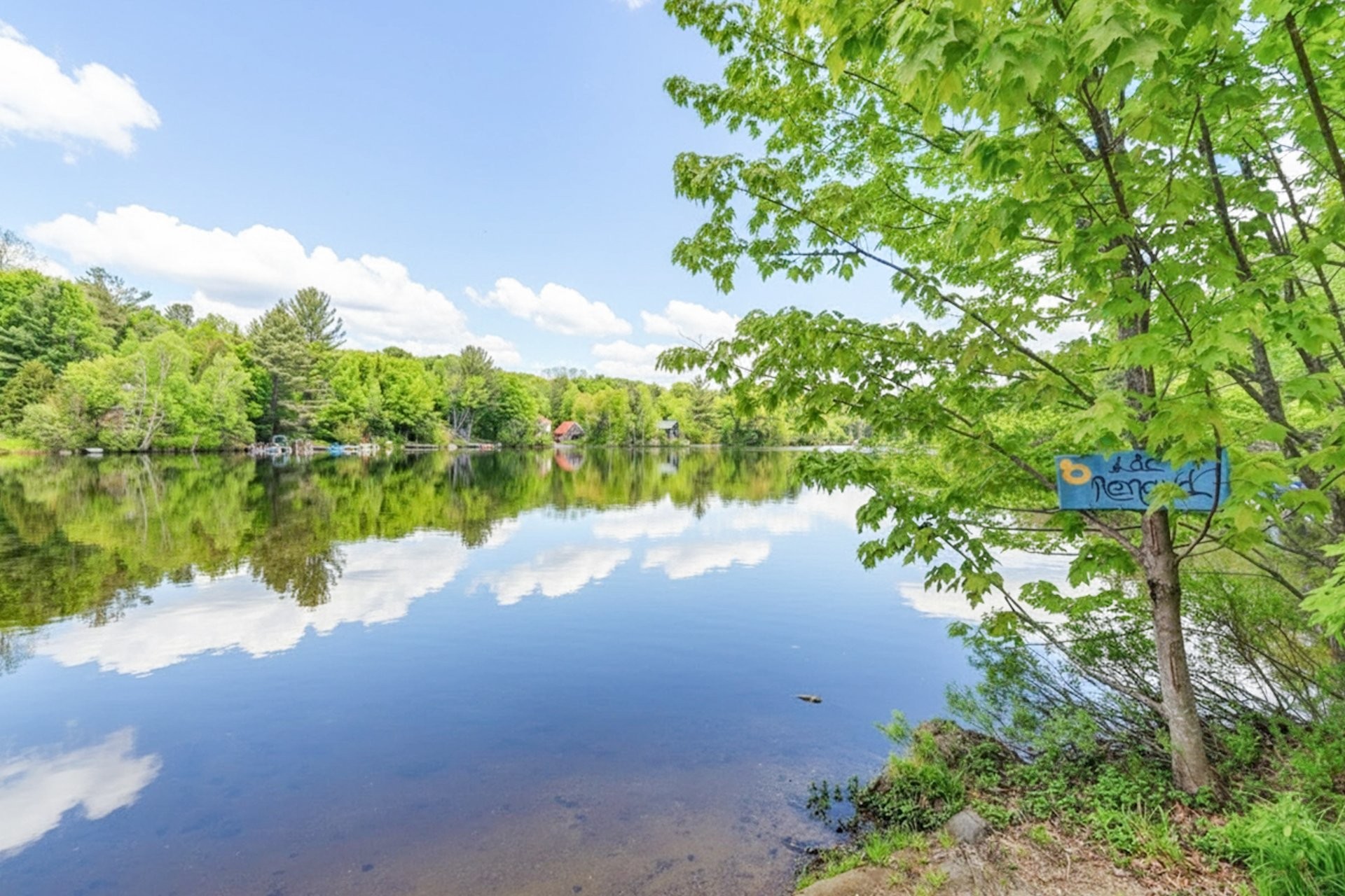 












Ch. du Lac-Renaud

,
Prévost,







QC
J0R1T0

