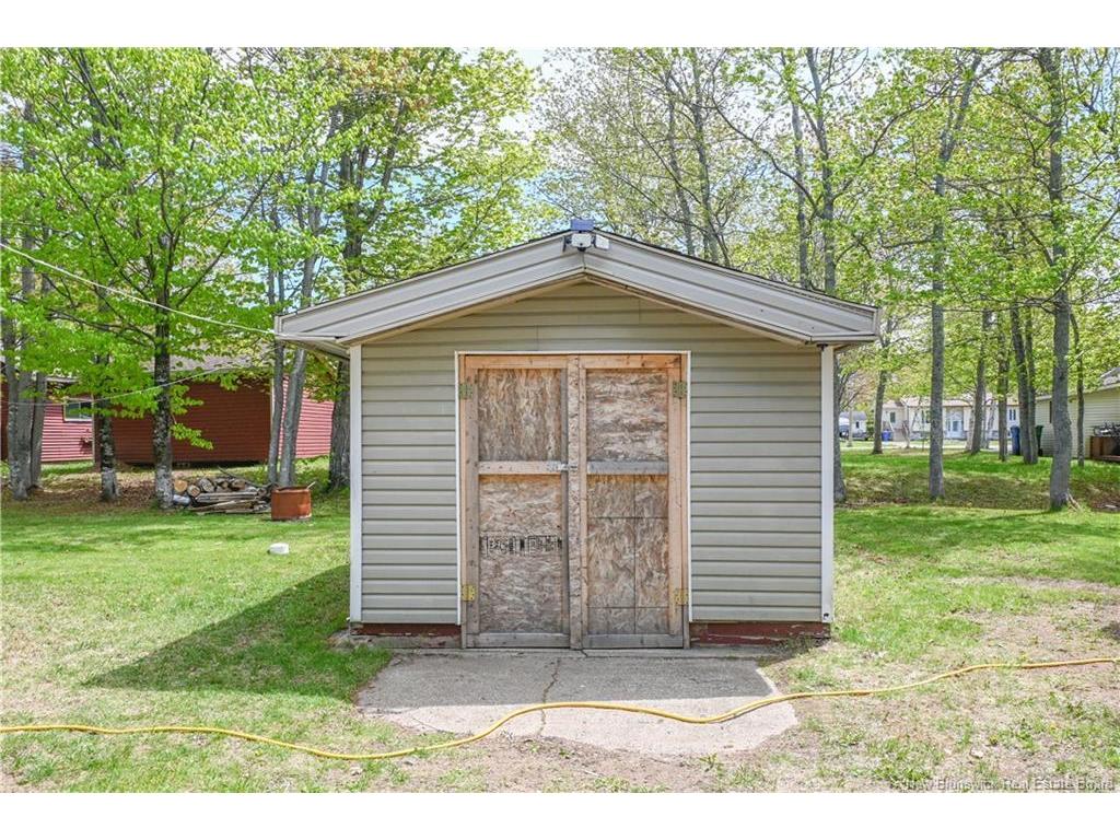 









258


du Bocage

ST,
Saint-Léolin,




NB
E8N 2S8

