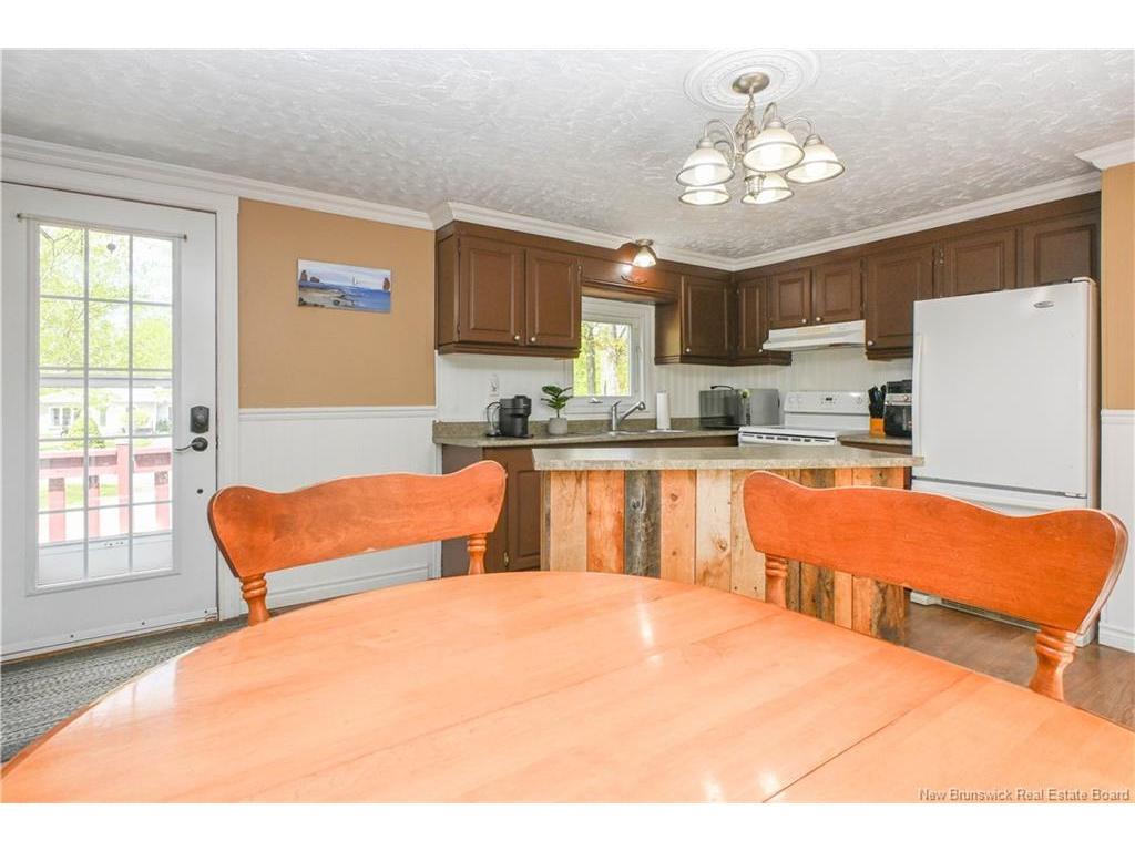 









258


du Bocage

ST,
Saint-Léolin,




NB
E8N 2S8


