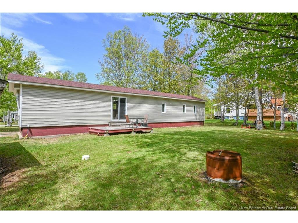 









258


du Bocage

ST,
Saint-Léolin,




NB
E8N 2S8

