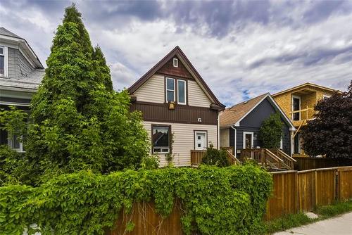 Featured Listing Photo 