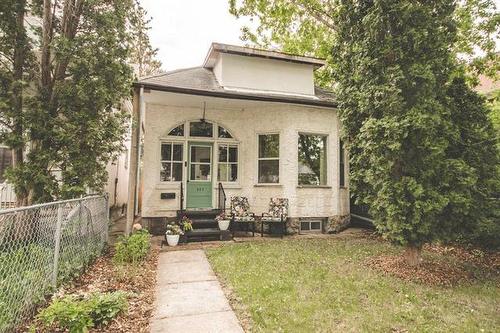 Featured Listing Photo 