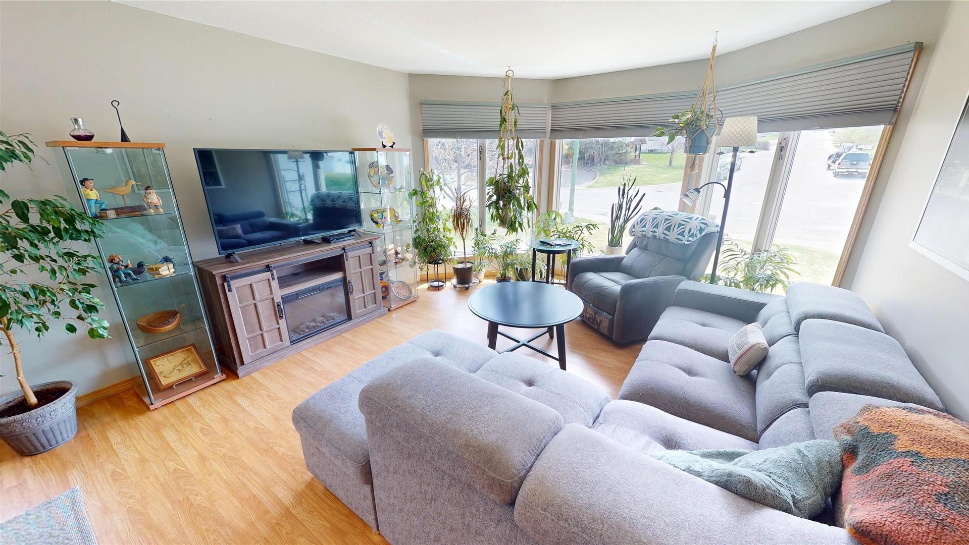 









1300


18th

Street,
Cranbrook,




BC
V1C 5Y1


