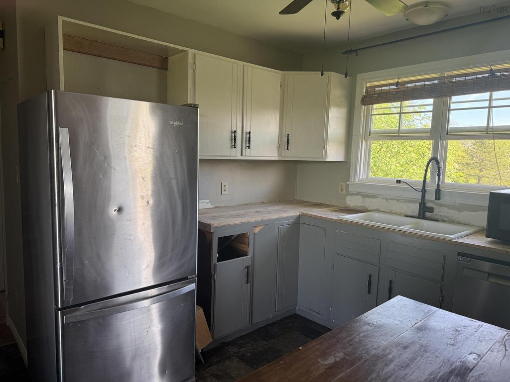 












108 Upper Debert River Road

,
Debert,




NS
B0M 1G0

