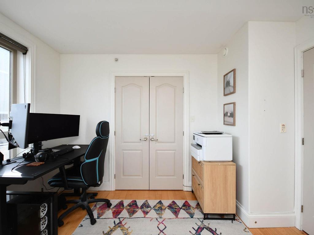 












607 200 Crown Drive

,
Halifax,




NS
B3N 0B1

