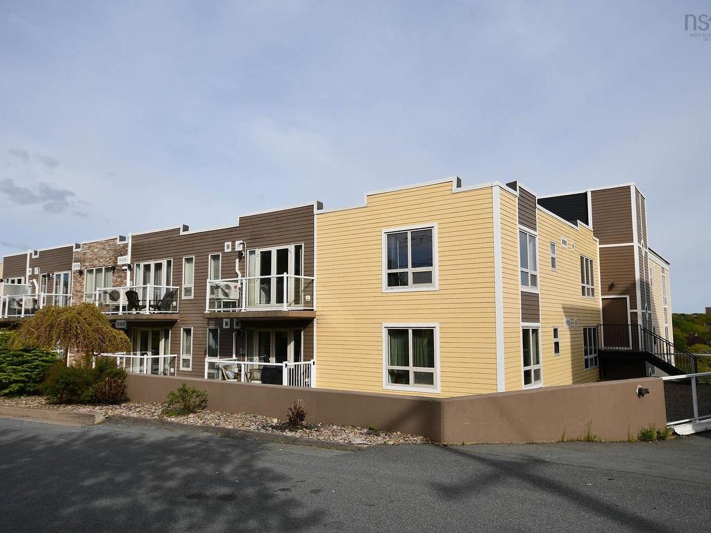 












607 200 Crown Drive

,
Halifax,




NS
B3N 0B1

