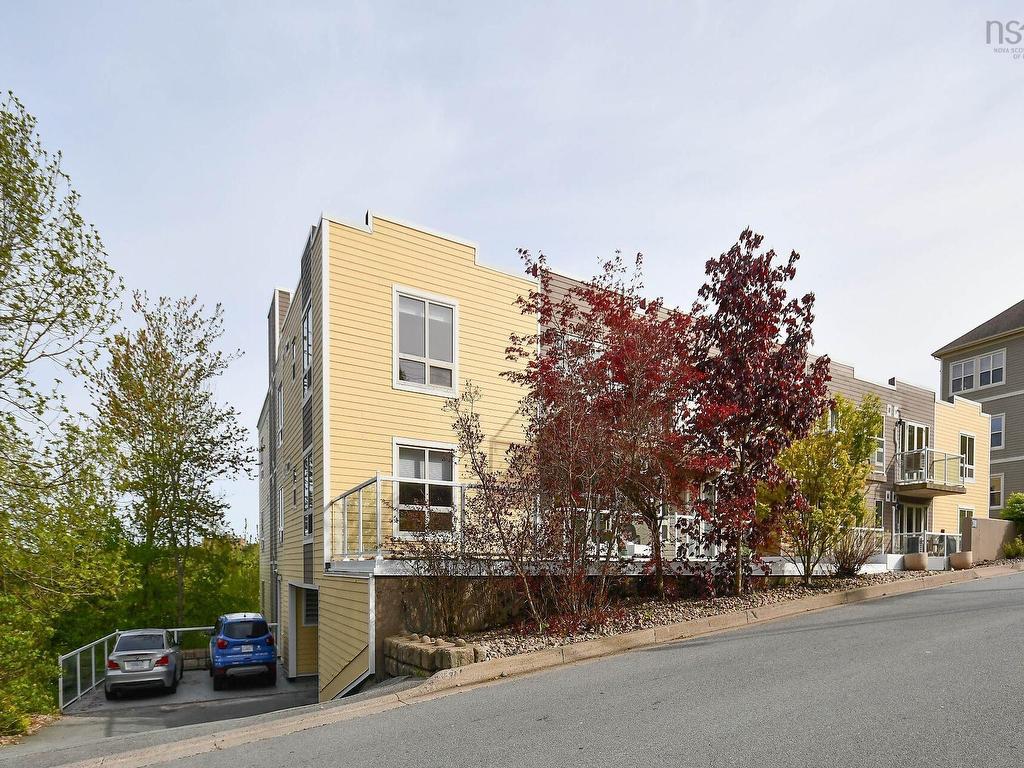 












607 200 Crown Drive

,
Halifax,




NS
B3N 0B1

