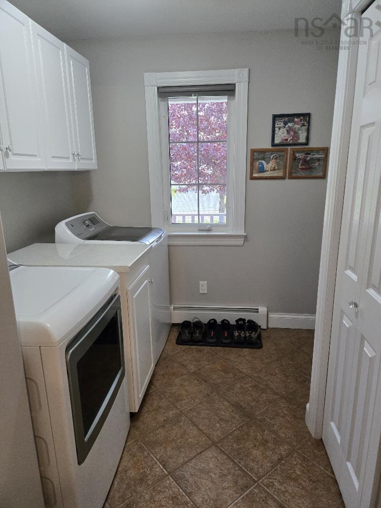 












60 Sandy Place

,
Valley,




NS
B6L 4G1

