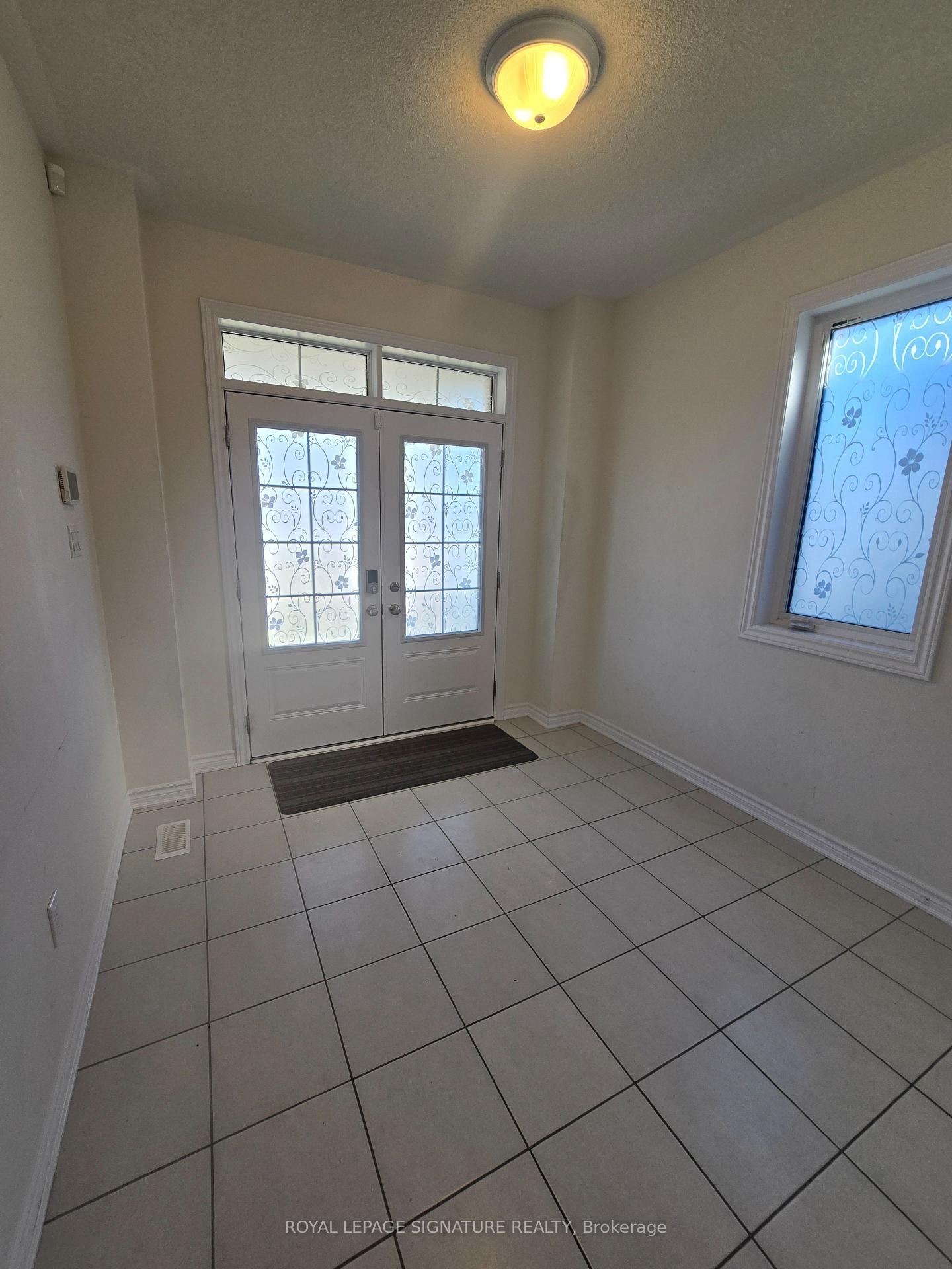 









30


Spinland

Street,
Caledon,




ON
L7C 1Z9

