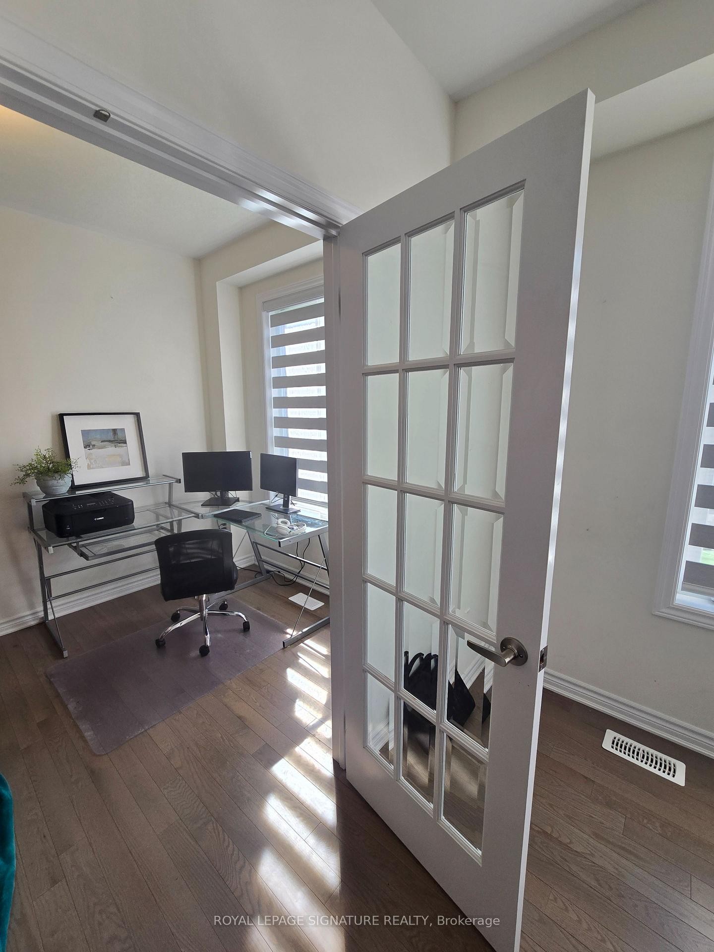 









30


Spinland

Street,
Caledon,




ON
L7C 1Z9

