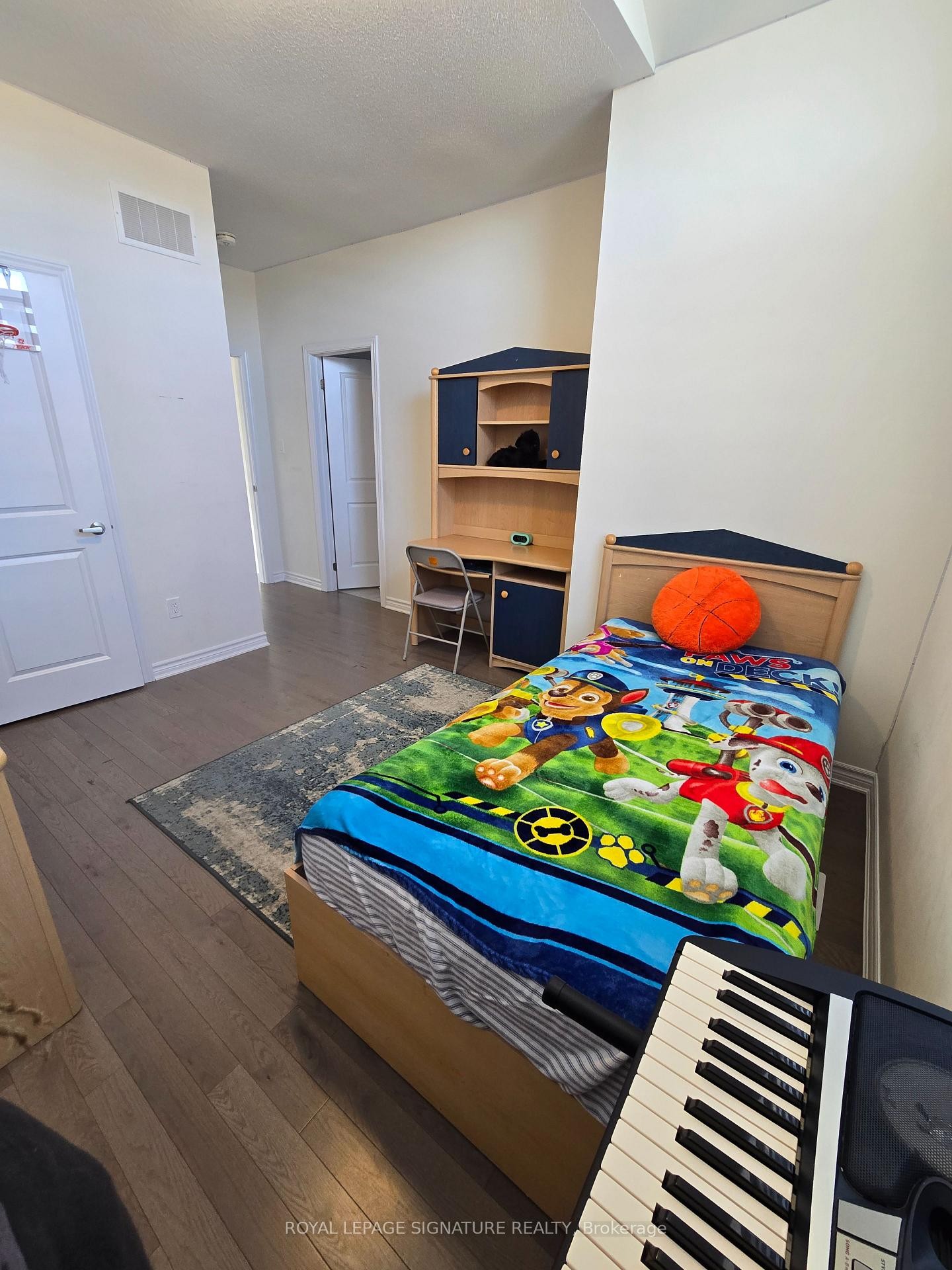 









30


Spinland

Street,
Caledon,




ON
L7C 1Z9

