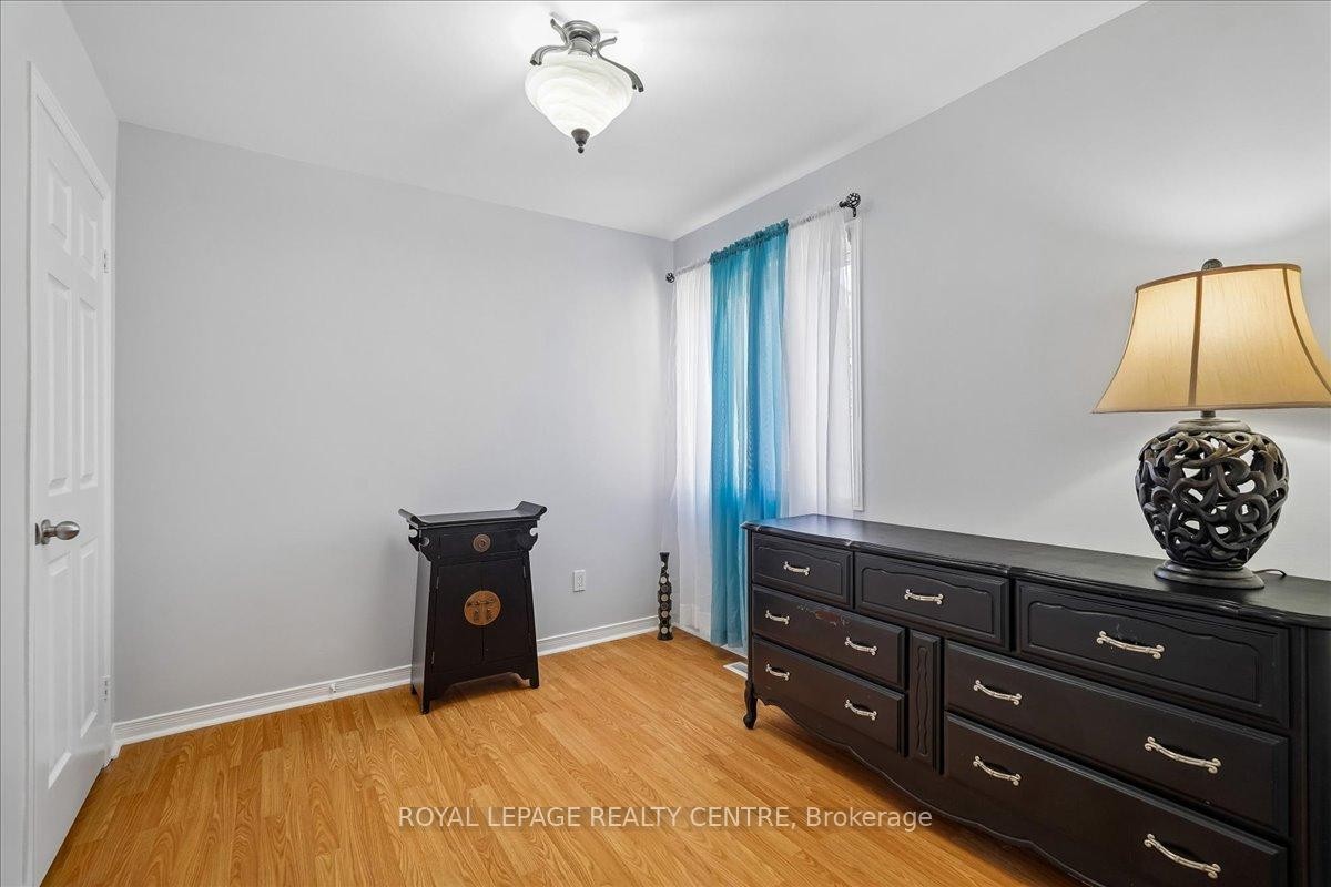 









116


Chipmunk

Crescent,
Brampton,




ON
L6R 1B4

