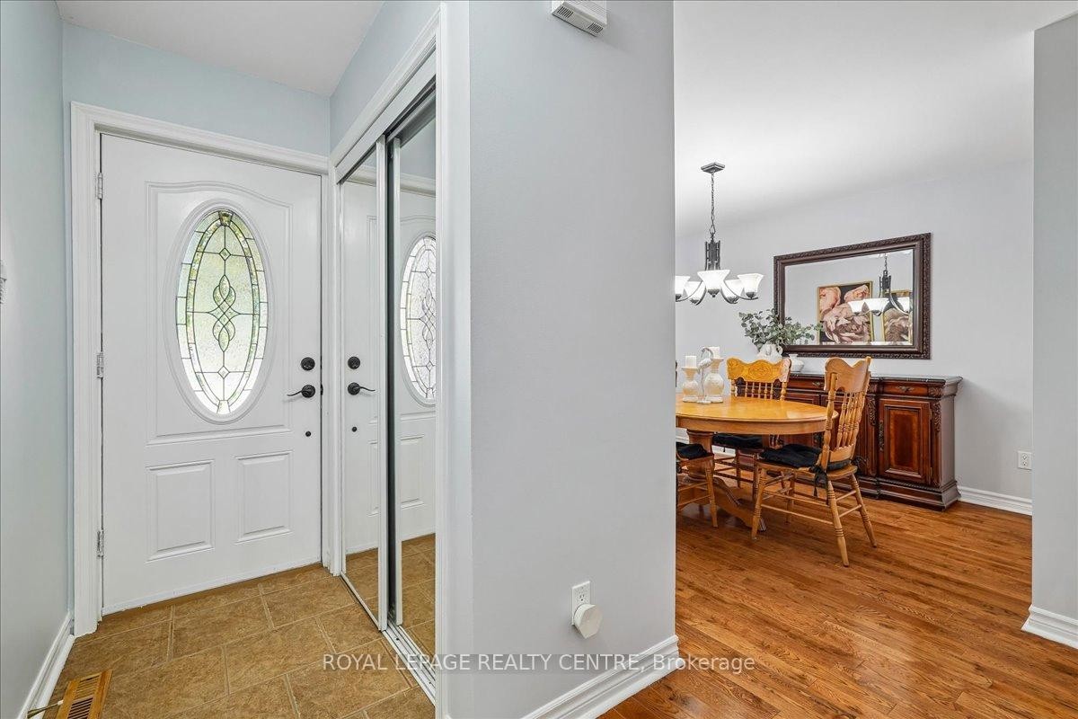 









116


Chipmunk

Crescent,
Brampton,




ON
L6R 1B4

