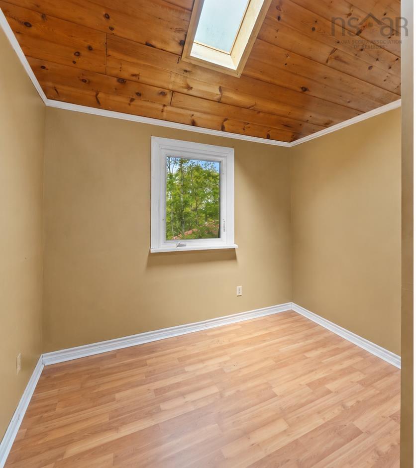 












832 Myra Road

,
Porters Lake,




NS
B3E 1G5

