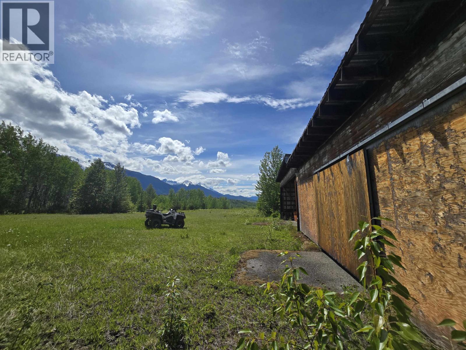 












1628 N KITWANGA ROAD

,
Kitwanga,




British Columbia
V0J2A0

