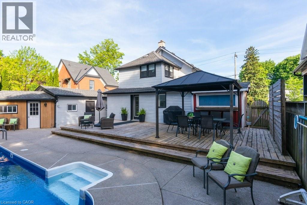 












44 KRUG Street

,
Kitchener,




Ontario
N2H2X7

