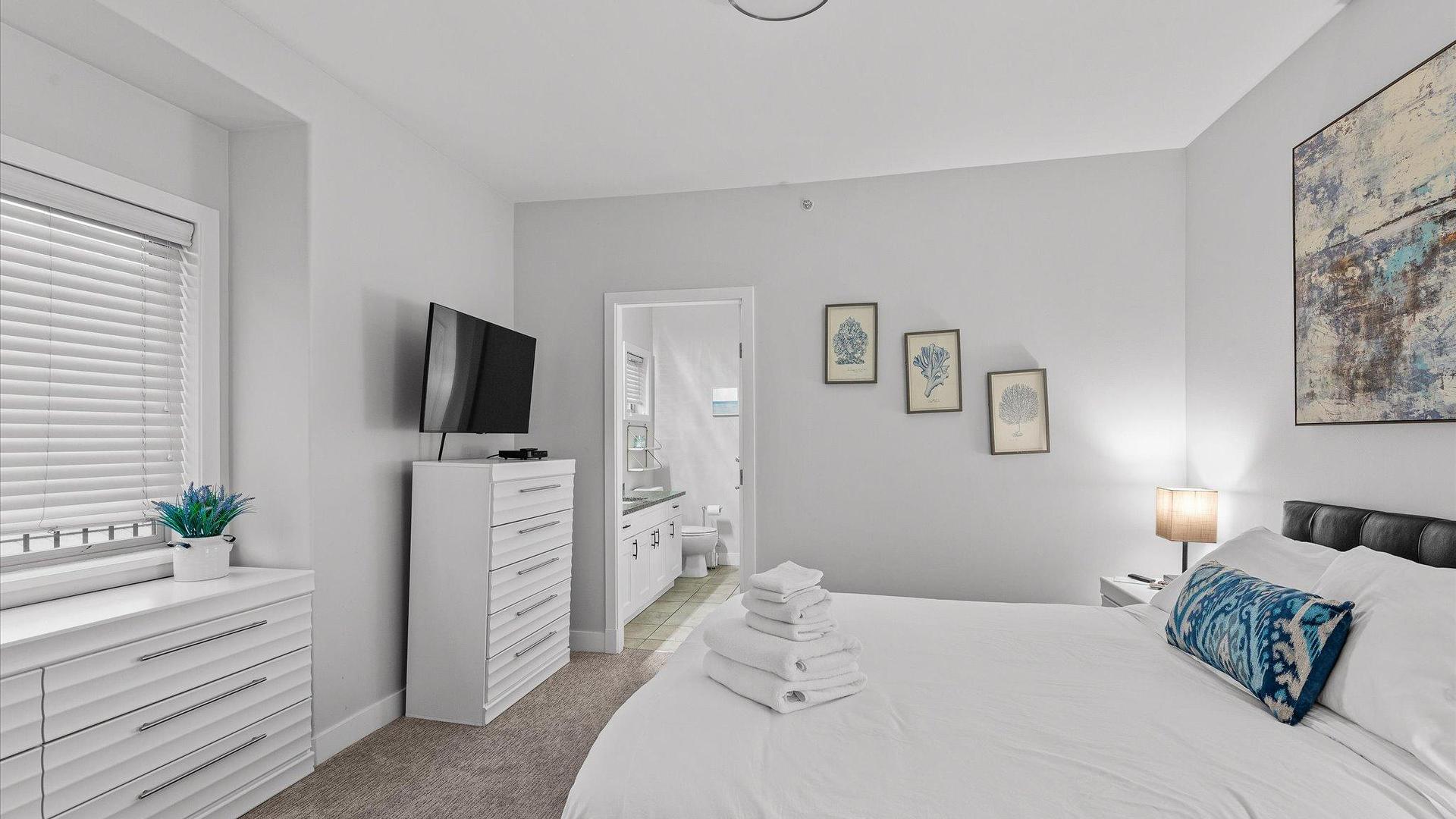 









4034


Pritchard

Drive, 5403,
West Kelowna,




BC
V4T 3E4


