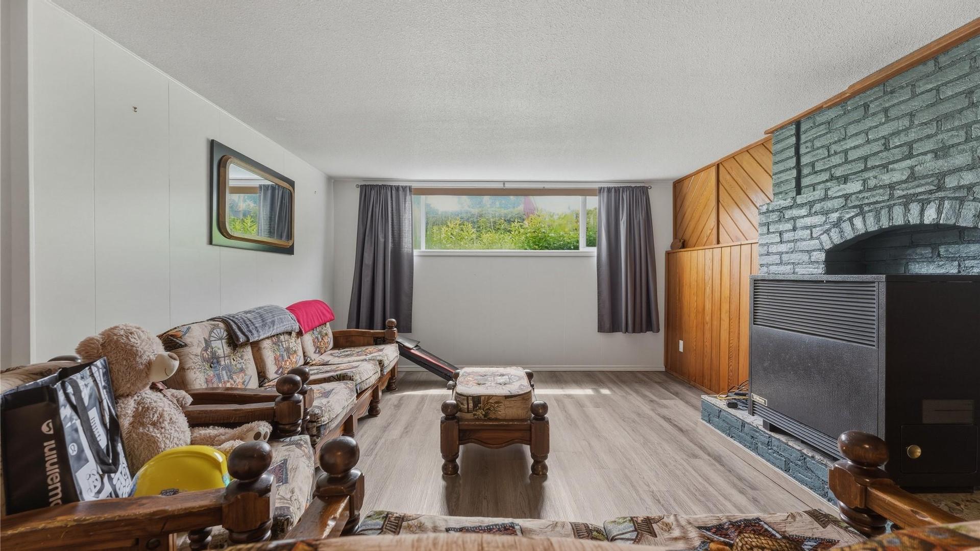









2810


Okanagan

Street,
Armstrong,




BC
V4X 0A8

