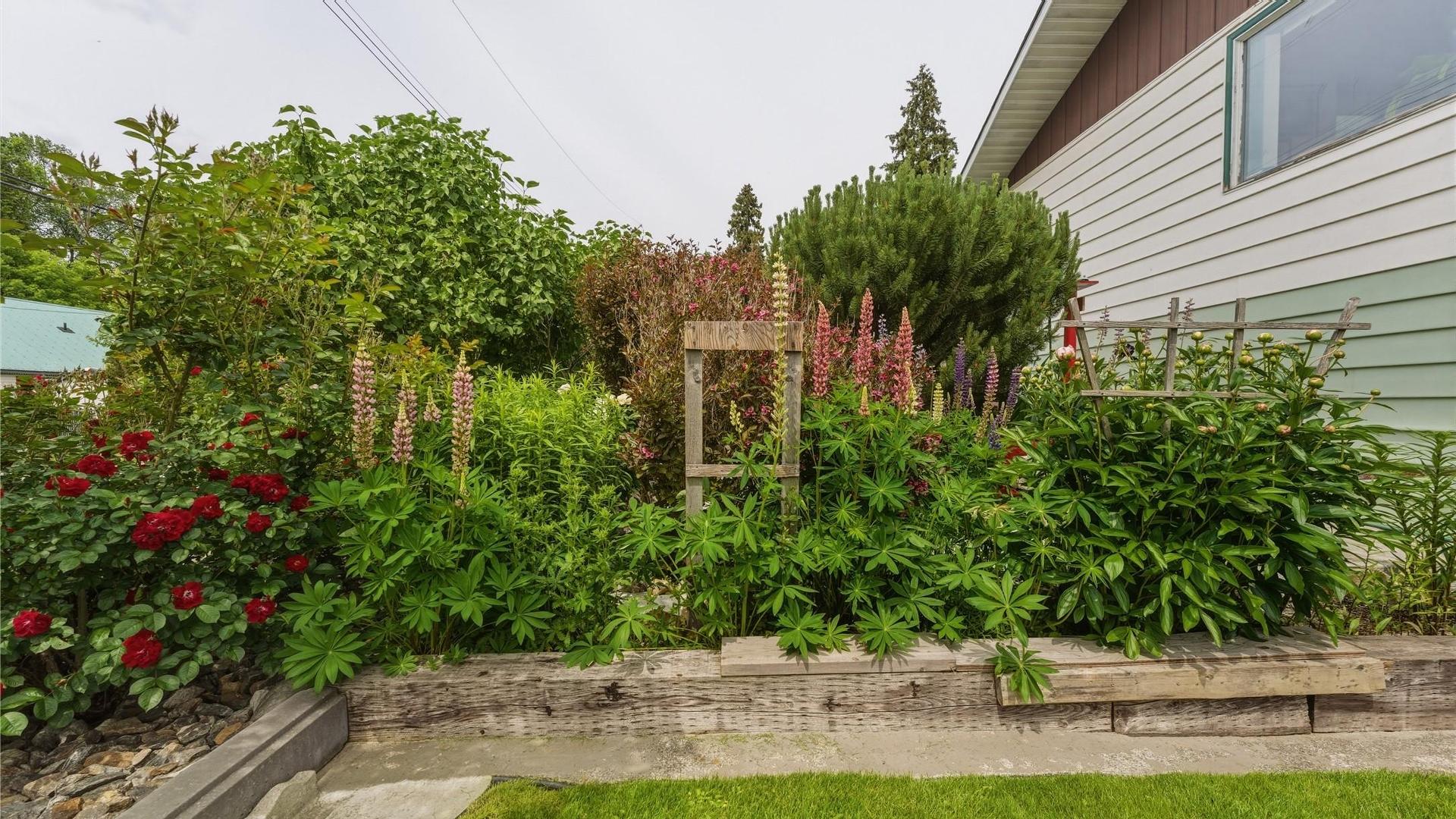 









2810


Okanagan

Street,
Armstrong,




BC
V4X 0A8

