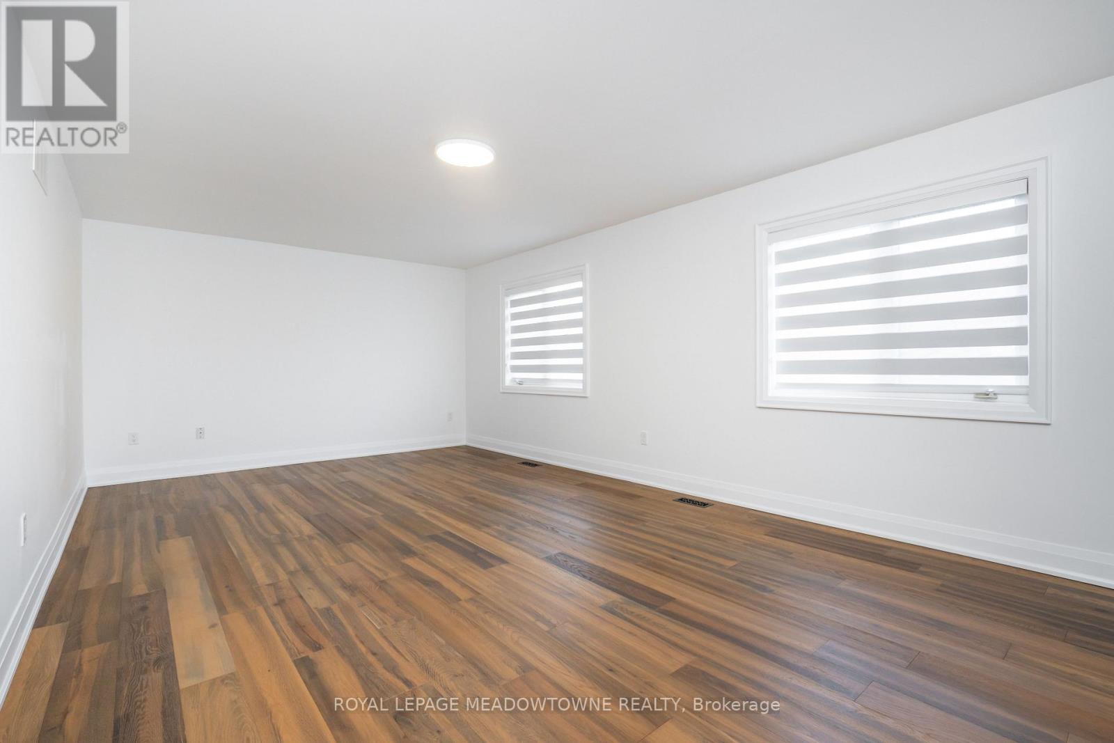 












26 EMPEROR DRIVE

,
Brampton,




Ontario
L6P1X5

