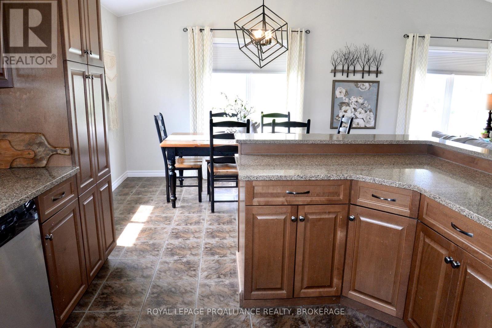 












4153 MANGAN BOULEVARD

,
Kingston (City North of 401),




Ontario
K0H2N0

