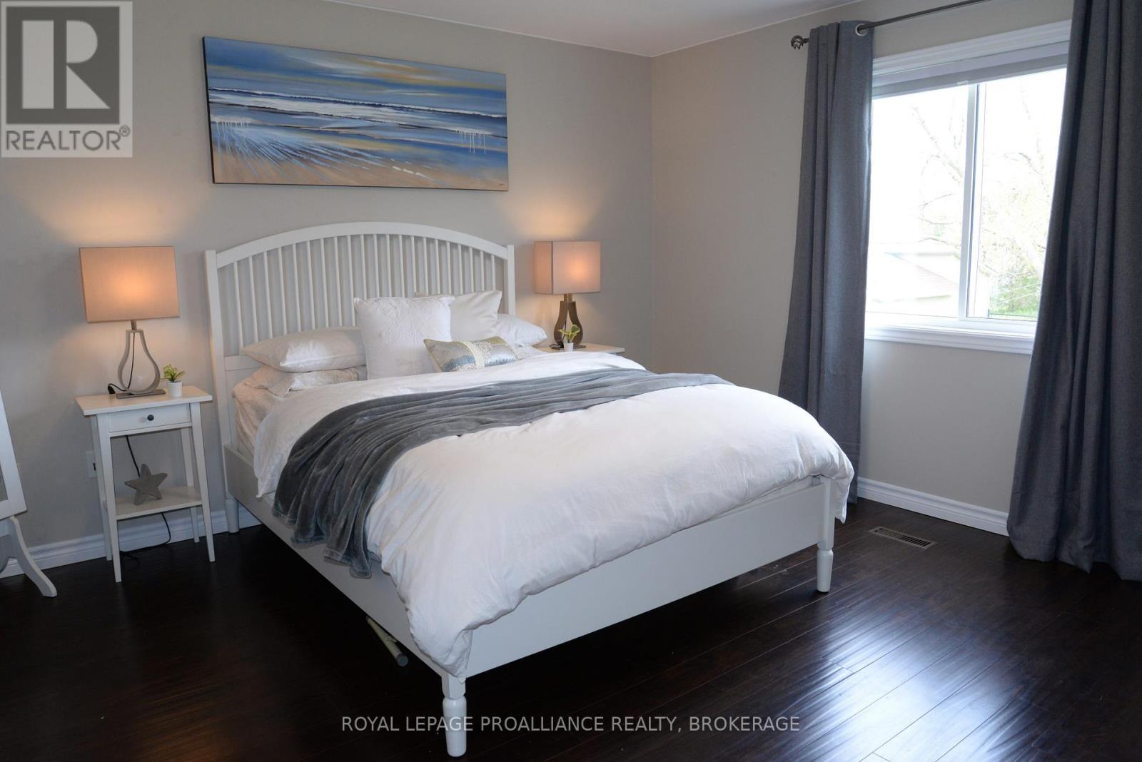












4153 MANGAN BOULEVARD

,
Kingston (City North of 401),




Ontario
K0H2N0

