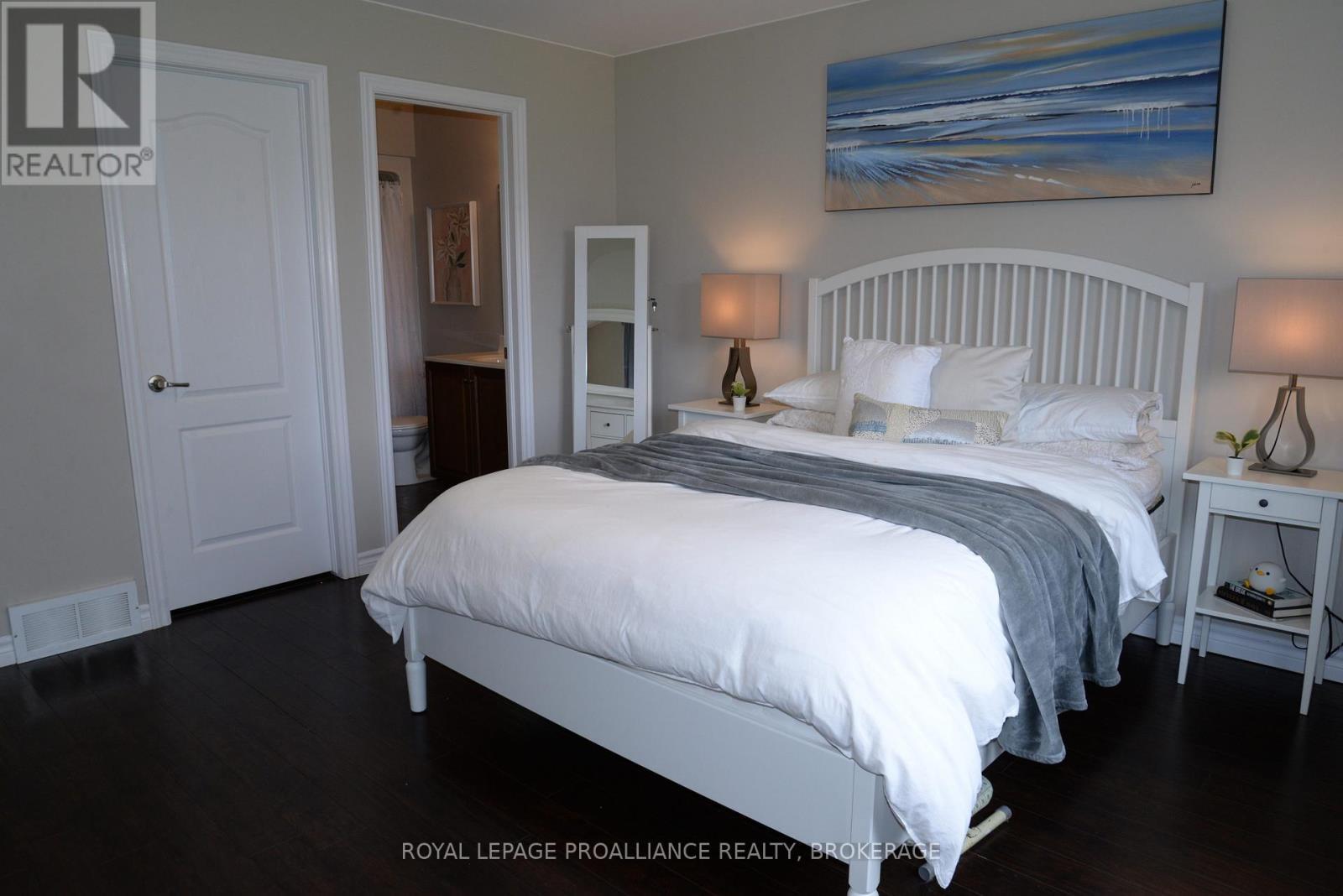 












4153 MANGAN BOULEVARD

,
Kingston (City North of 401),




Ontario
K0H2N0

