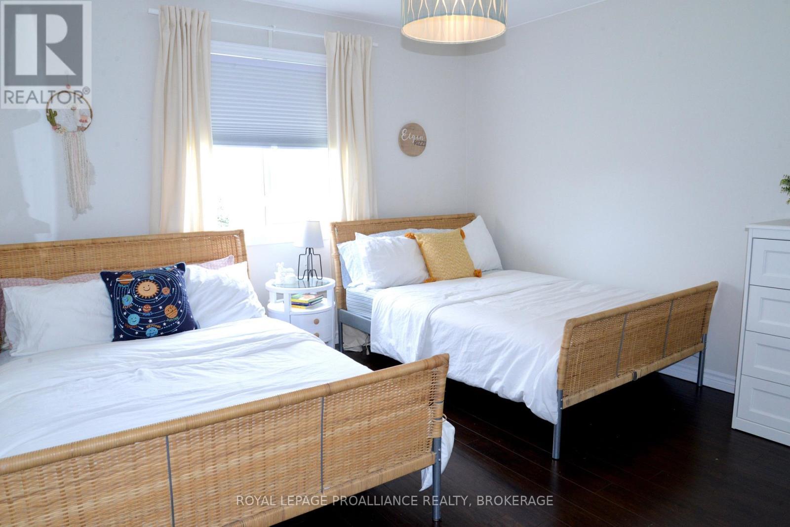 












4153 MANGAN BOULEVARD

,
Kingston (City North of 401),




Ontario
K0H2N0

