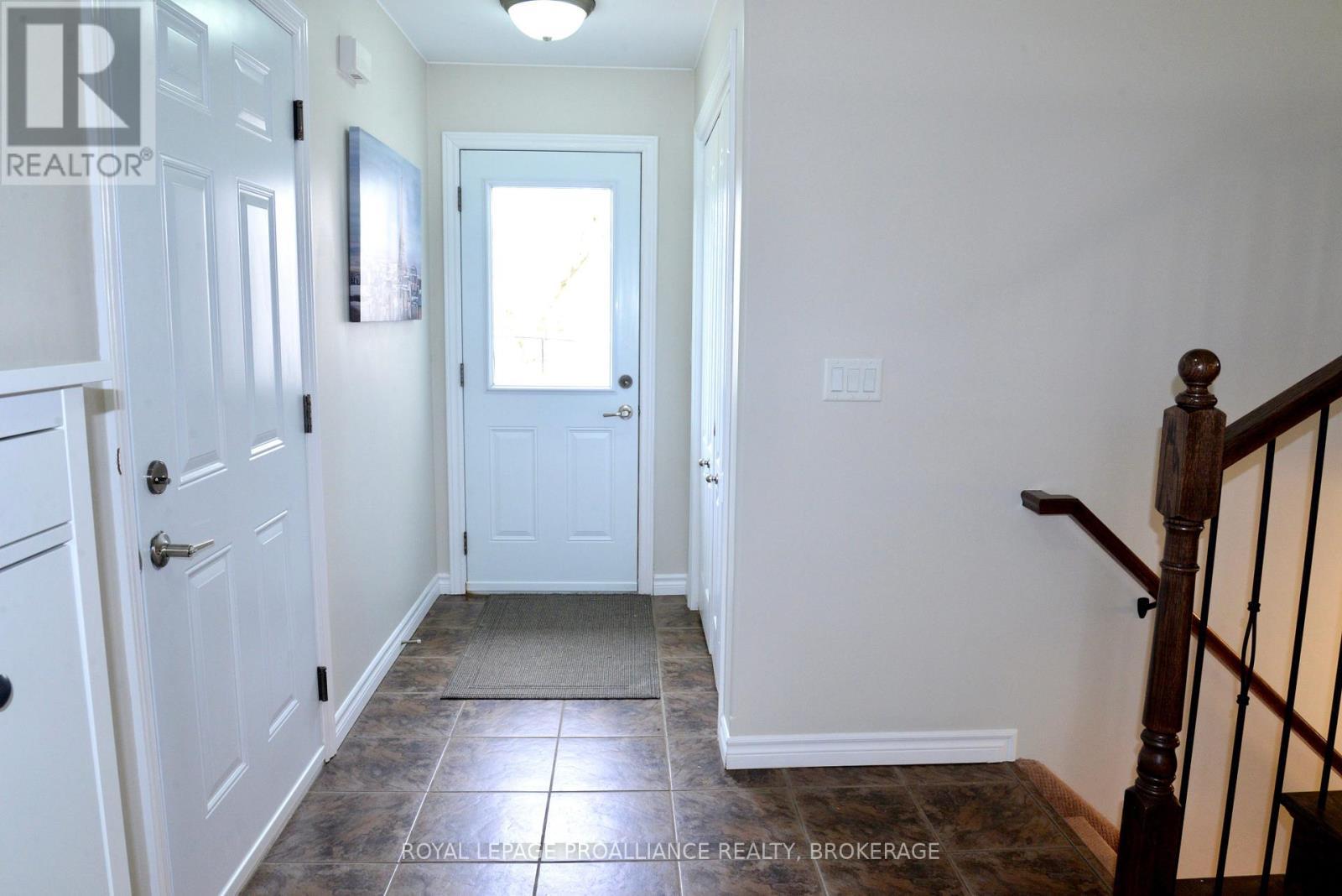 












4153 MANGAN BOULEVARD

,
Kingston (City North of 401),




Ontario
K0H2N0

