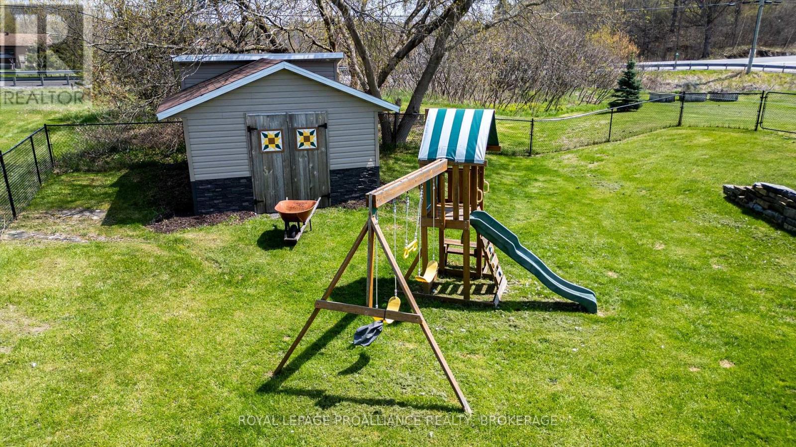 












4153 MANGAN BOULEVARD

,
Kingston (City North of 401),




Ontario
K0H2N0

