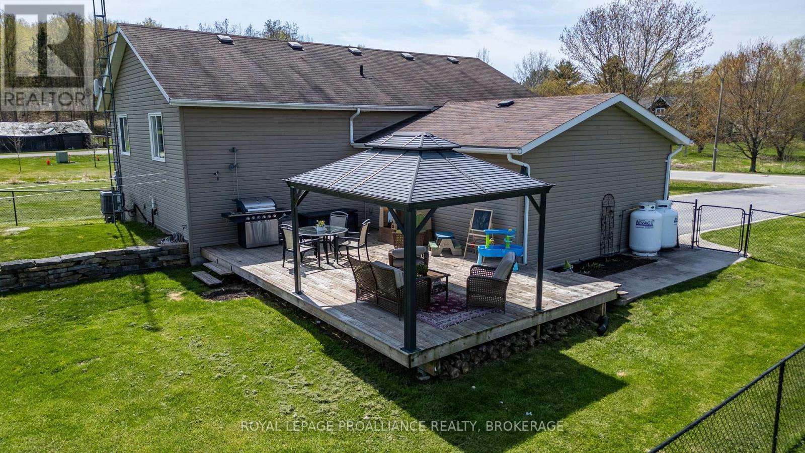 












4153 MANGAN BOULEVARD

,
Kingston (City North of 401),




Ontario
K0H2N0

