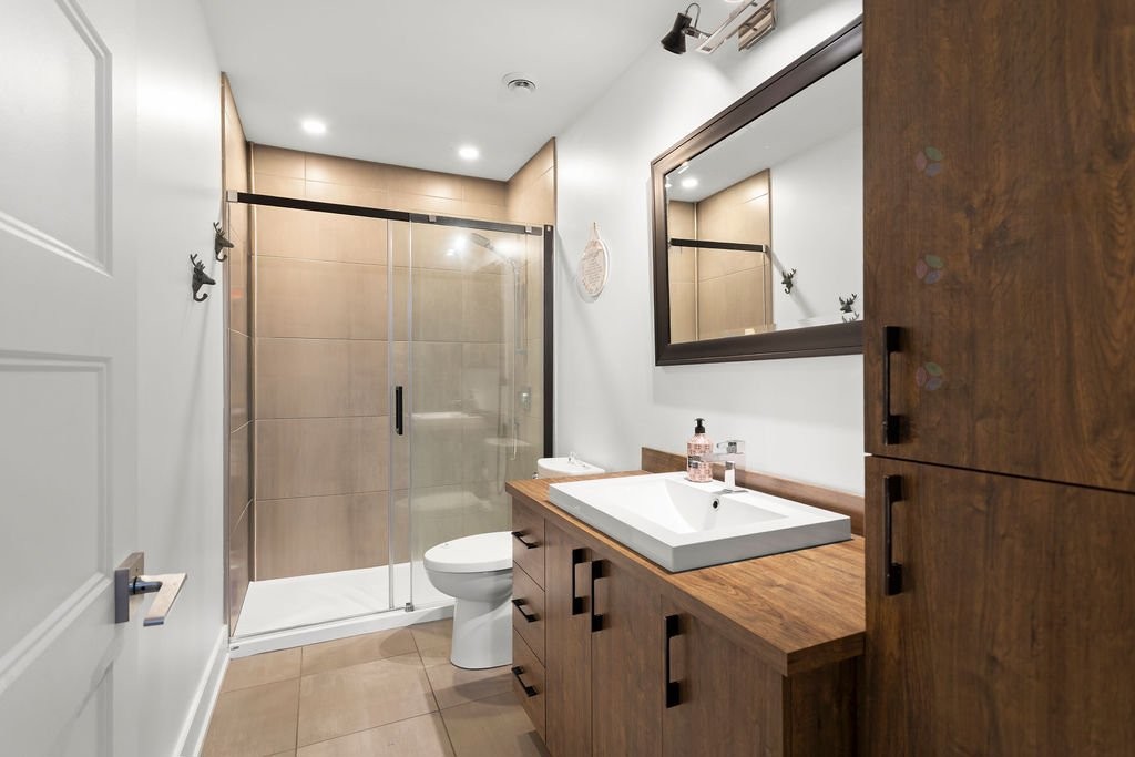 









10


Rue des Gemmes

,
Sainte-Marguerite-du-Lac-Masson,




QC
J0T2N0

