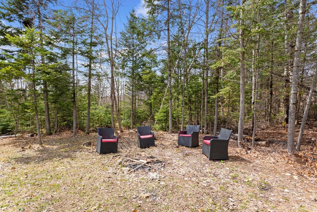 









10


Rue des Gemmes

,
Sainte-Marguerite-du-Lac-Masson,




QC
J0T2N0

