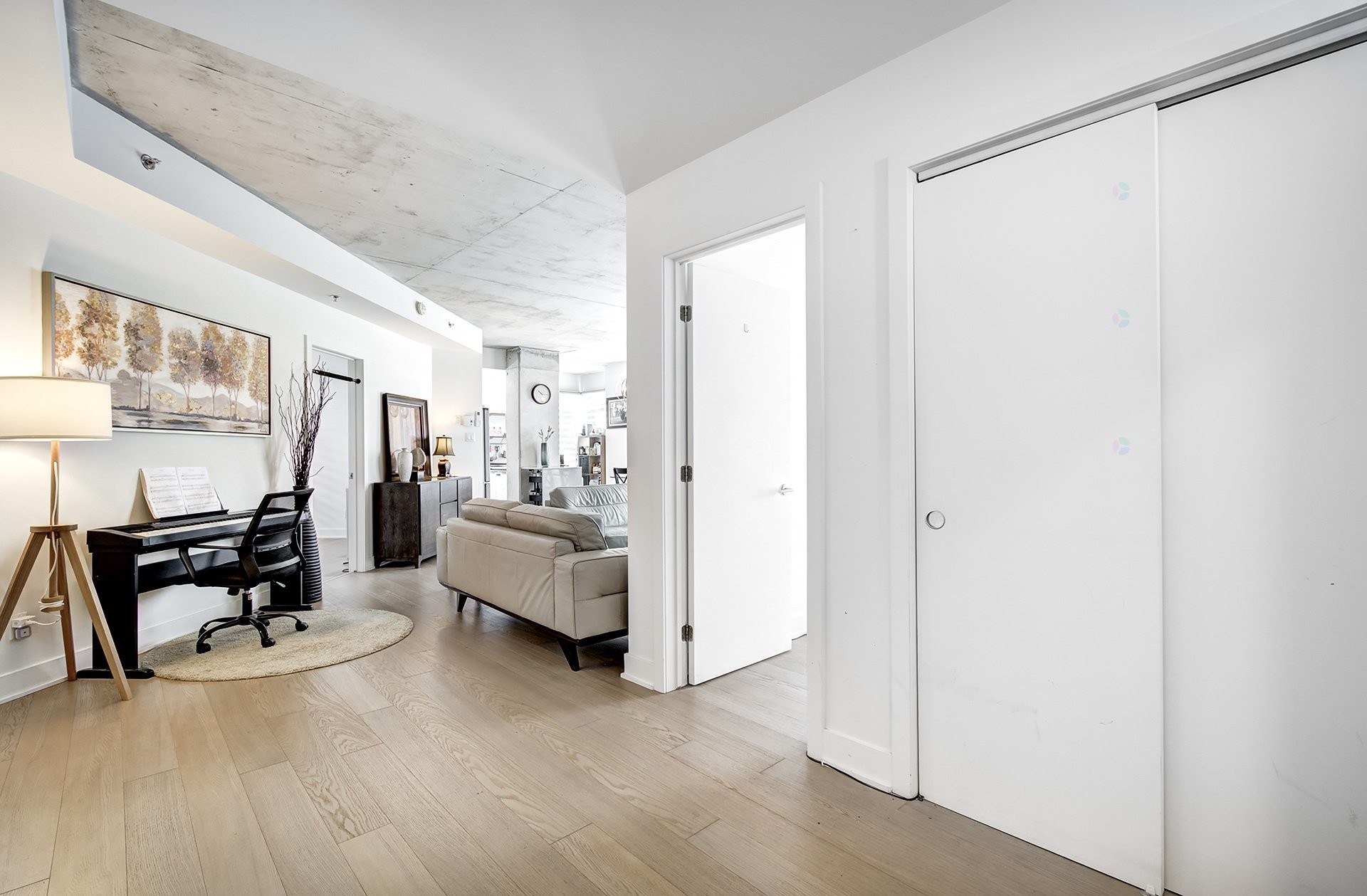









1700


Rue Viola-Desmond

, 114,
Montréal (LaSalle),




QC
H8N0H1


