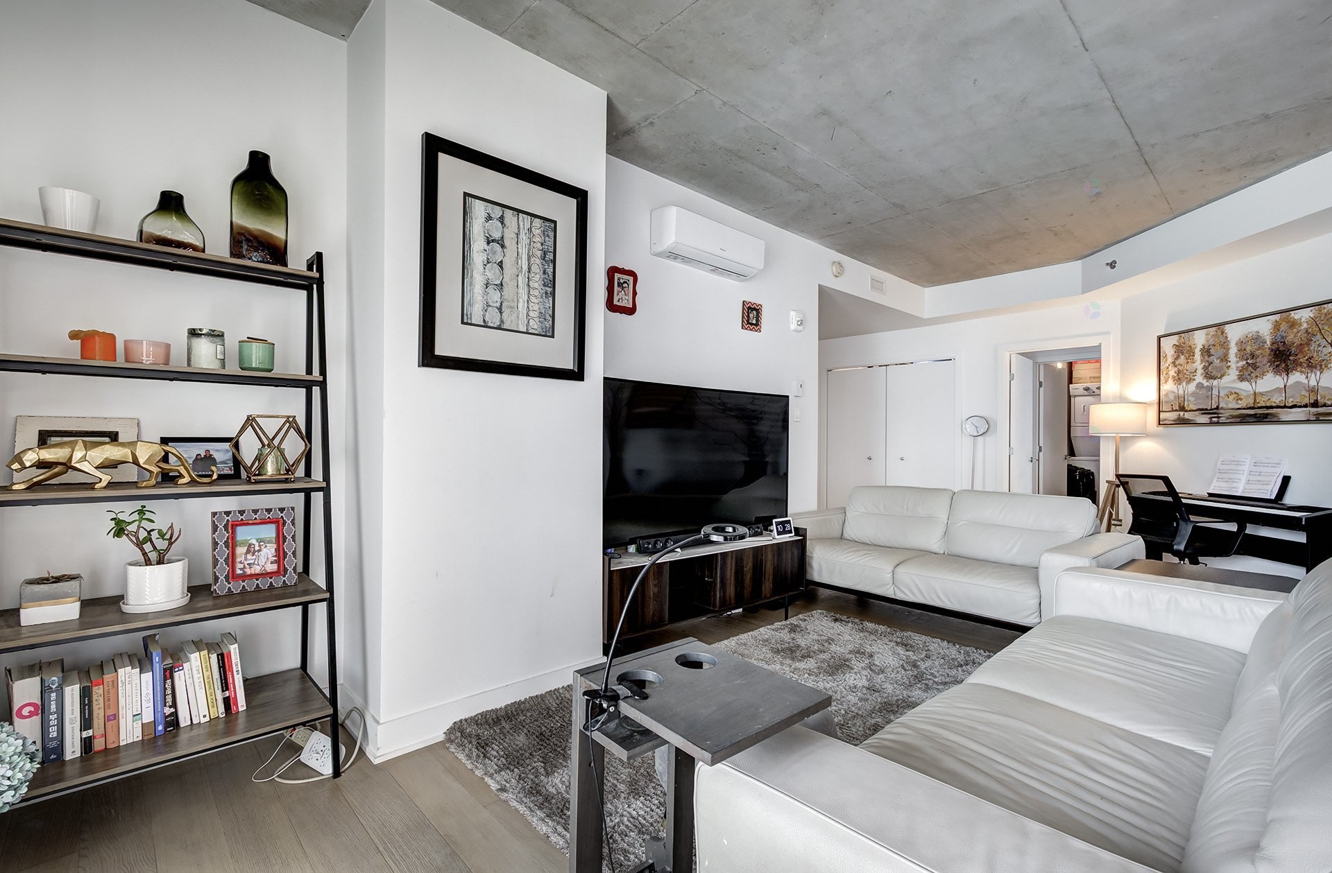 









1700


Rue Viola-Desmond

, 114,
Montréal (LaSalle),




QC
H8N0H1

