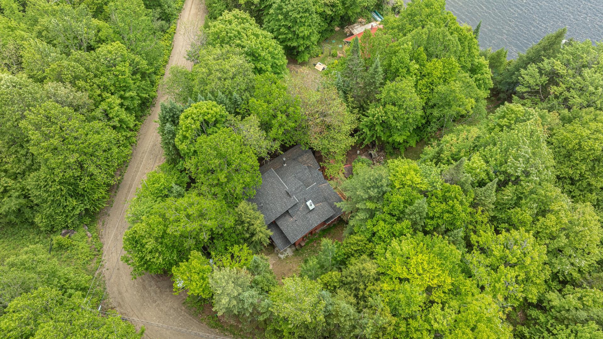 









431


Ch. du Lac-Earl E.

,
Montcalm,




QC
J0T2V0

