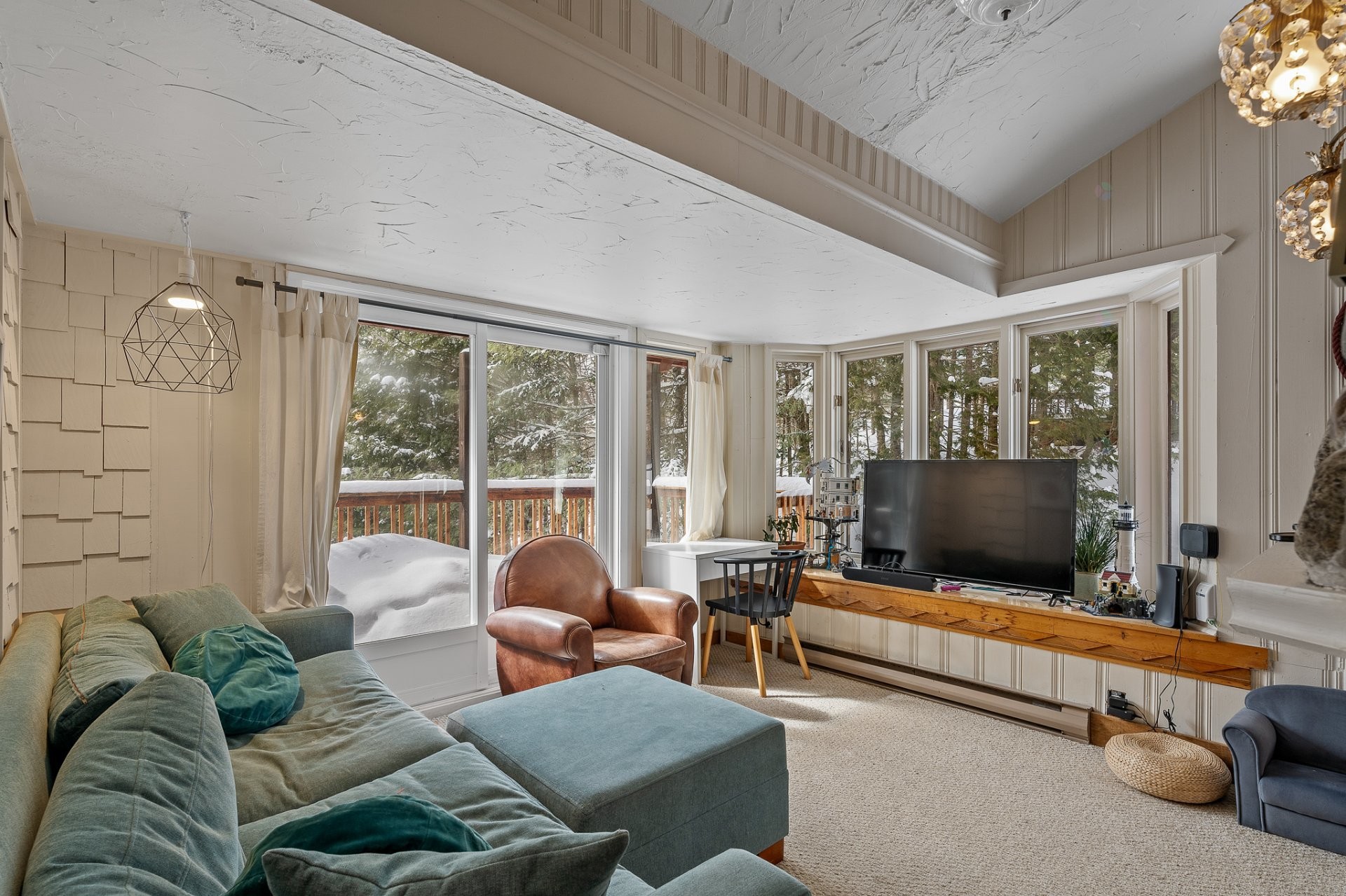 









431


Ch. du Lac-Earl E.

,
Montcalm,




QC
J0T2V0

